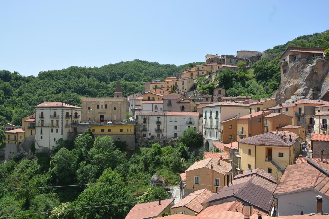 B&B Il Nido Dei Sogni Castelmezzano Exterior foto